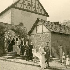OK_1938_02_Personen_Am-Rain_Kirche_Hochzeit_000735_BNR117.jpg