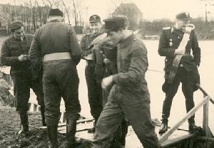 OK_1960_02_Personen_Umgebung_Verein_Feuerwehr_192696_BNR223.jpg