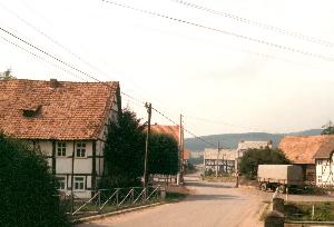 OK_1980_02_Gebaeude_Kreisstrasse_keine_keine_194158_BNR250.jpg