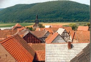 OK_1985_02_Gebaeude_Am-Rain_Kirche_keine_001634_BNR142.jpg