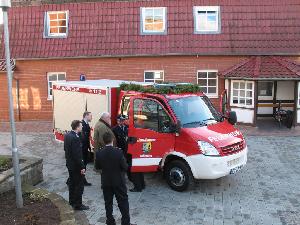 OK_2006_12_Personen_Kreisstrasse_Verein_Feuerwehr_389751_BNR254.jpg